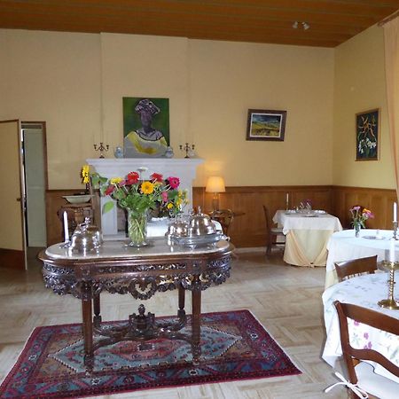 Chateau Des Salles Saint-Fort-sur-Gironde Eksteriør billede
