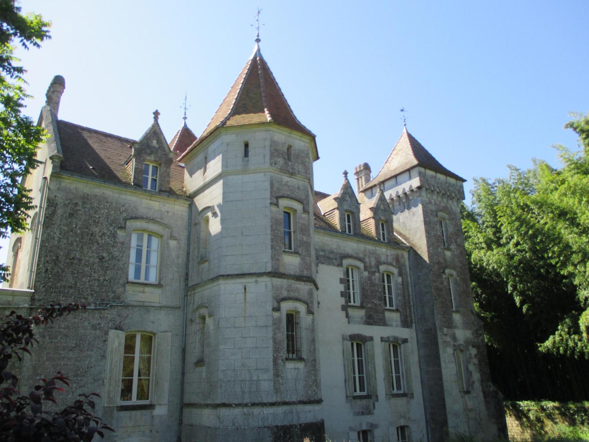 Chateau Des Salles Saint-Fort-sur-Gironde Eksteriør billede