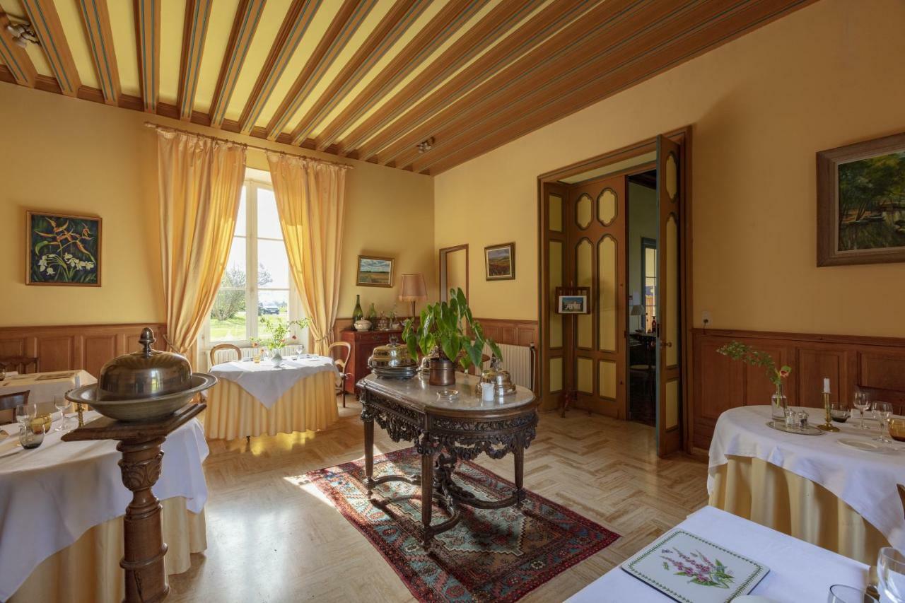 Chateau Des Salles Saint-Fort-sur-Gironde Eksteriør billede
